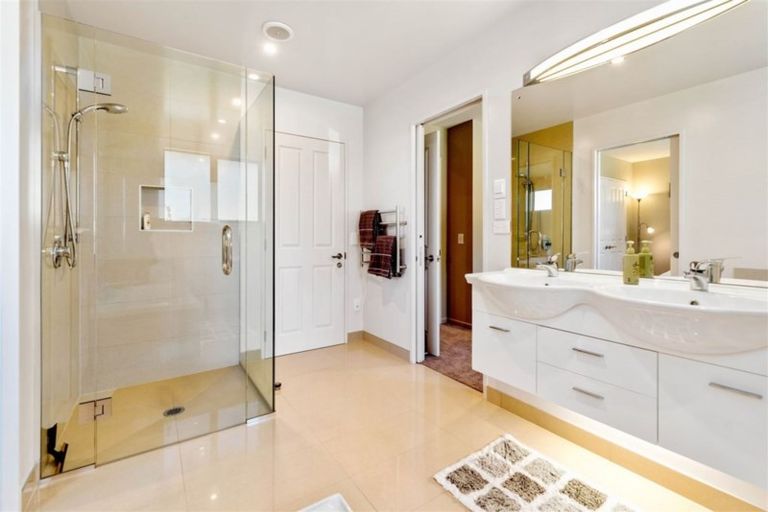 Photo of property in 115 Lakeview Terrace, Lake Hawea, Wanaka, 9382