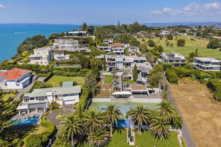 Photo of property in 2 The Rise, Saint Heliers, Auckland, 1071