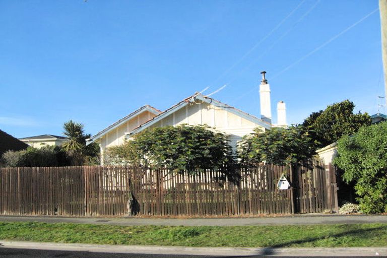 Photo of property in 7 Lonsdale Street, New Brighton, Christchurch, 8083