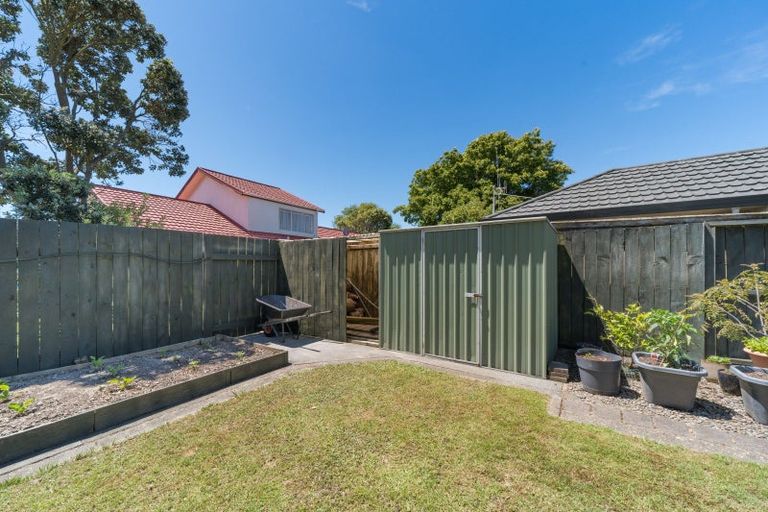 Photo of property in 20 Parnell Heights Drive, Kelvin Grove, Palmerston North, 4414