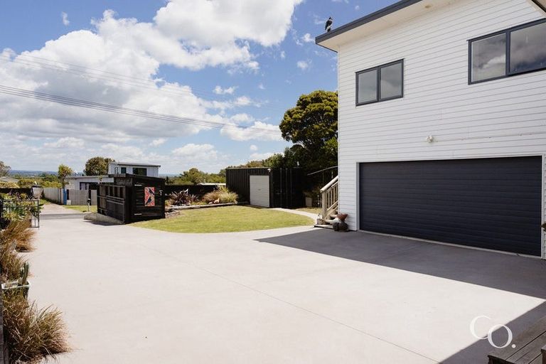 Photo of property in 103 Pukehina Parade, Pukehina, Te Puke, 3189