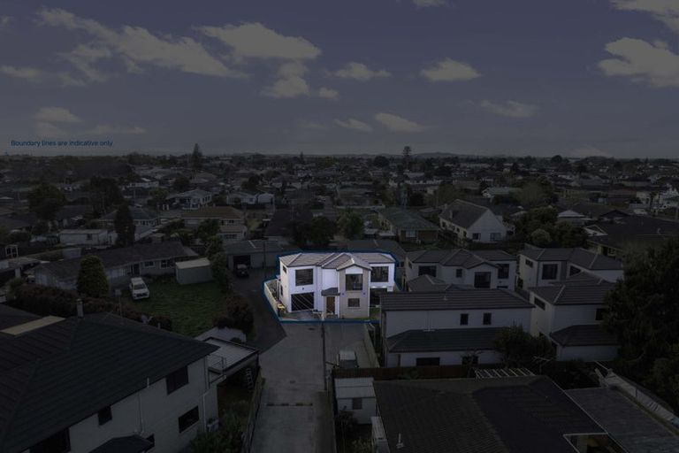 Photo of property in 102a Fitzroy Street, Papatoetoe, Auckland, 2104