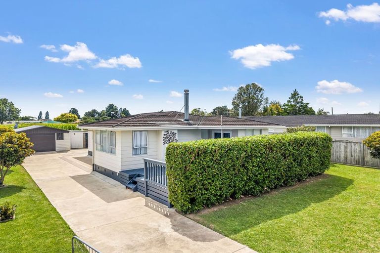 Photo of property in 21 Matipo Place, Edgecumbe, 3120