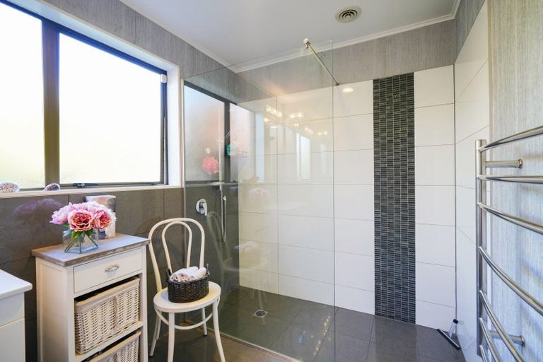 Photo of property in 782 Queens Drive, Waikiwi, Invercargill, 9810