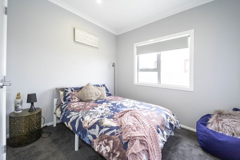 Photo of property in 3 Kamahi Street, Castlecliff, Whanganui, 4501