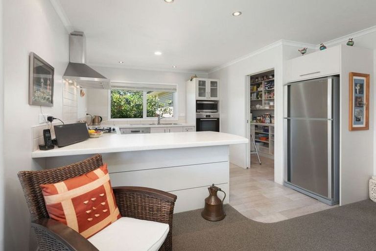 Photo of property in 15 Maniaroa Drive, Katikati, 3129