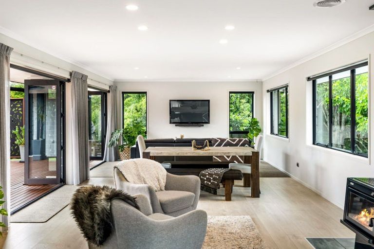 Photo of property in 33 Tesoro Way, Parahaki, Whangarei, 0112