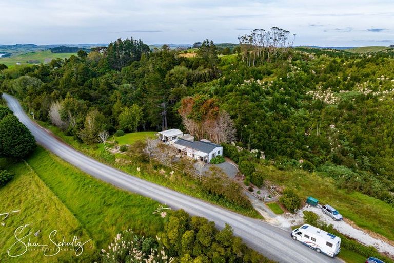 Photo of property in 800 Bickerstaffe Road, Maungaturoto, 0587