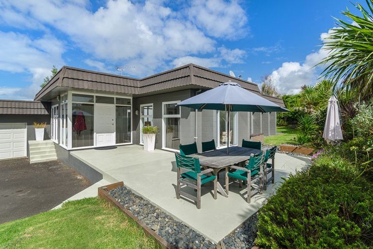 Photo of property in 14 Winslow Heights, Pahurehure, Papakura, 2113