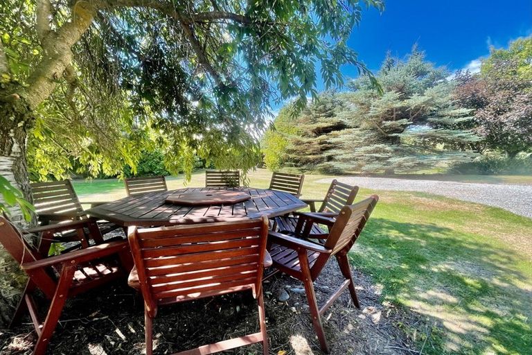 Photo of property in 13 Pioneer Drive, Lake Tekapo, 7999