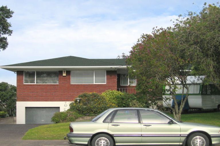 Photo of property in 242 Don Buck Road, Massey, Auckland, 0614