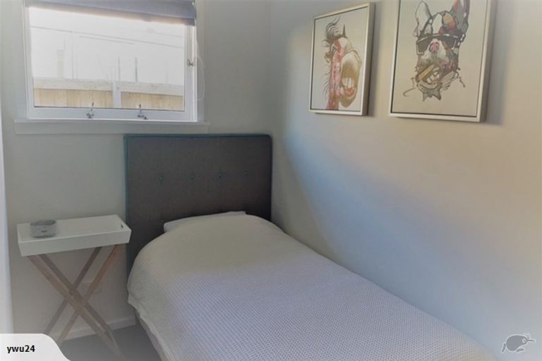 Photo of property in 129 Warren Crescent, Hillmorton, Christchurch, 8025