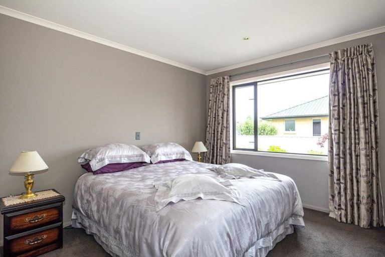 Photo of property in 13 Tancred Street, Geraldine, 7930