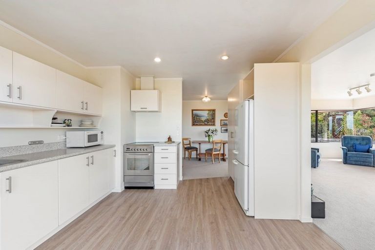 Photo of property in 10 Van Beek Place, Ruby Bay, Mapua, 7005