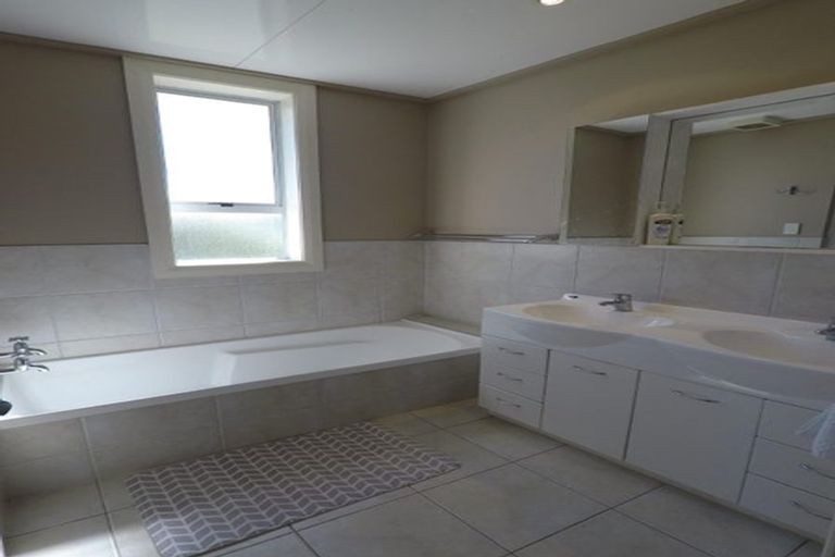 Photo of property in 177 Signal Hill Road, Opoho, Dunedin, 9010