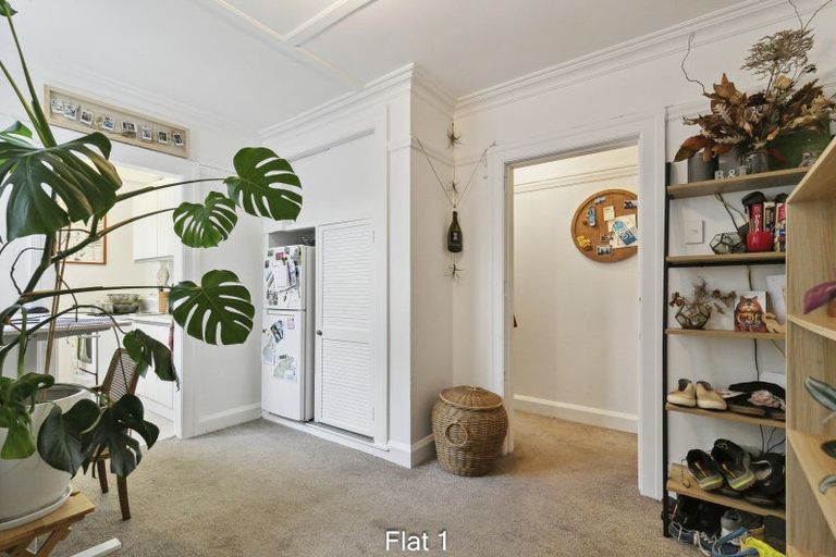 Photo of property in Coburn House, 246 Oriental Parade, Oriental Bay, Wellington, 6011