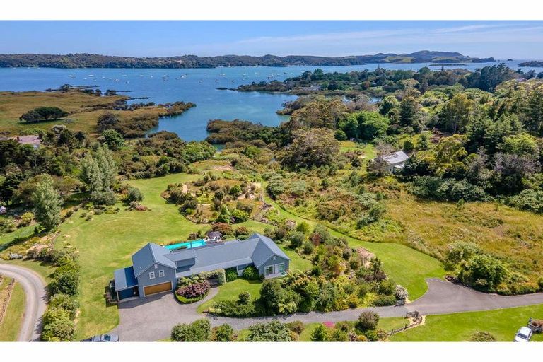 Photo of property in 34b Edmonds Road, Kerikeri, 0293