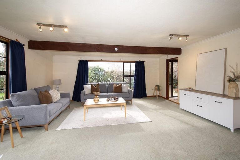 Photo of property in 41 Gibbs Drive, Woodend, 7610