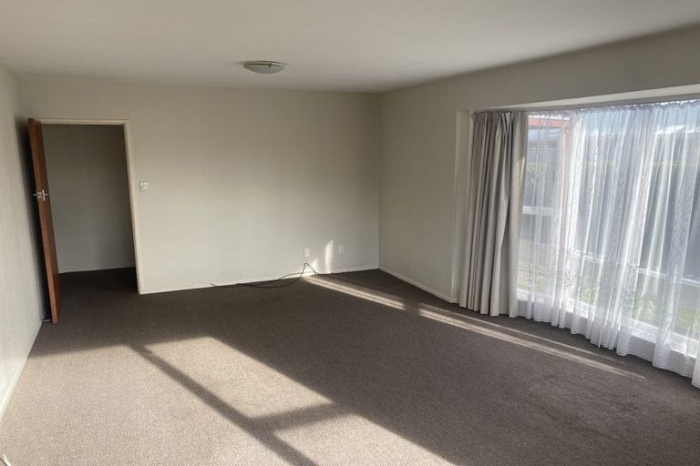 Photo of property in 5 Beach Road, North New Brighton, Christchurch, 8083
