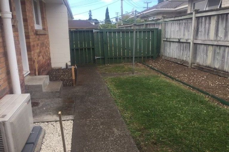 Photo of property in 2/75 Wallace Road, Papatoetoe, Auckland, 2025