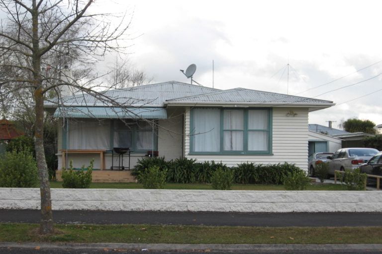 Photo of property in 74 Aurora Terrace, Hillcrest, Hamilton, 3216