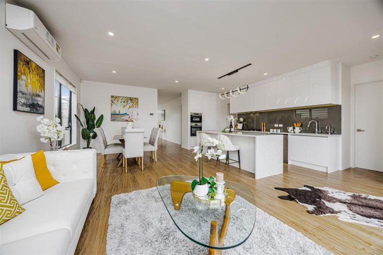 Photo of property in 13 Paripari Street, Flat Bush, Auckland, 2019