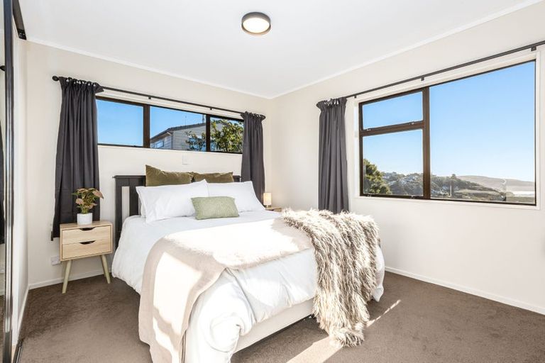 Photo of property in 22 Mercury Way, Whitby, Porirua, 5024