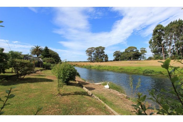 Photo of property in 74 Dillons Point Road, Islington, Blenheim, 7201