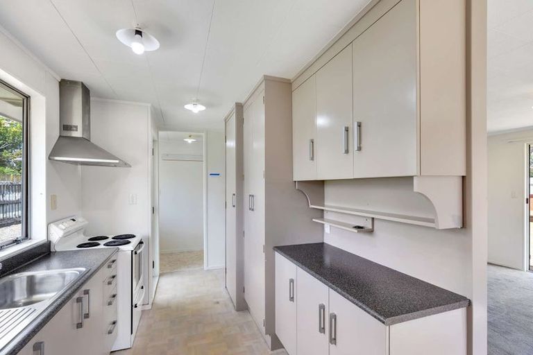 Photo of property in 25 Reynolds Road, Pukekohe, 2120