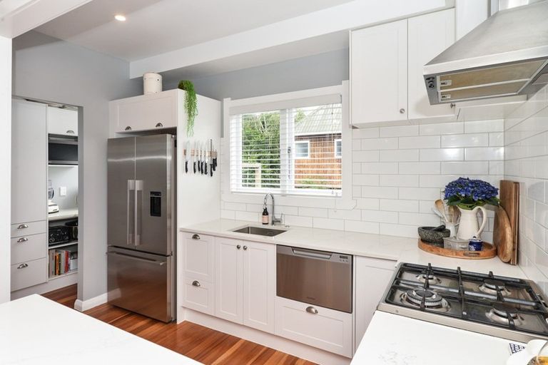 Photo of property in 35 Hinau Street, Maeroa, Hamilton, 3200