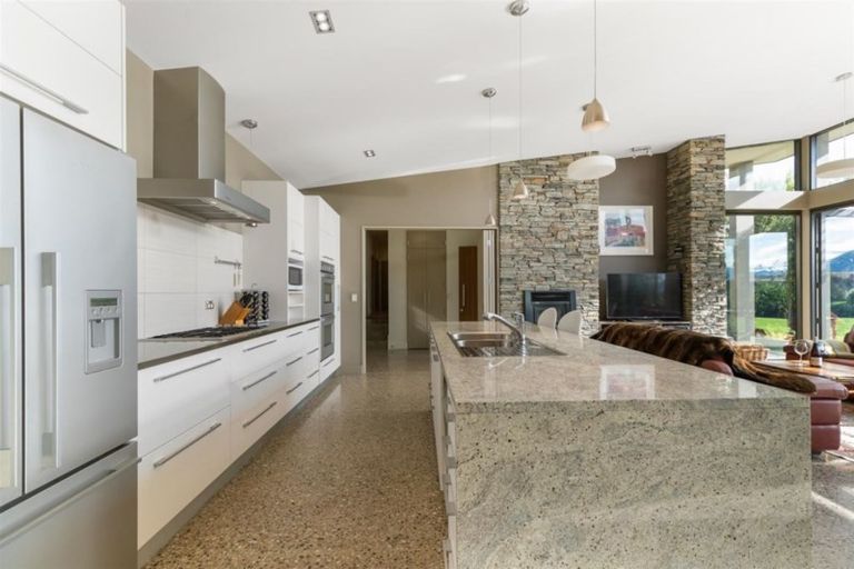 Photo of property in 31 Hardie Place, Albert Town, Wanaka, 9305