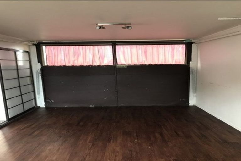 Photo of property in 55 St Annes Crescent, Wattle Downs, Auckland, 2103