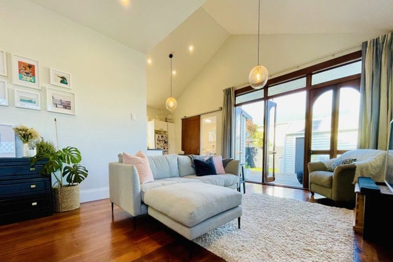 Photo of property in 394 Jackson Street, Petone, Lower Hutt, 5012