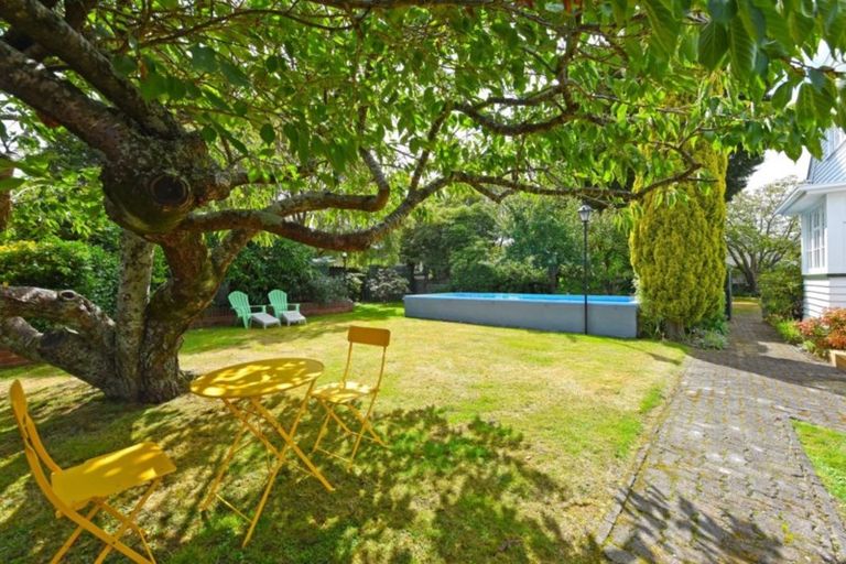 Photo of property in 10 Kellow Street, Wallaceville, Upper Hutt, 5018