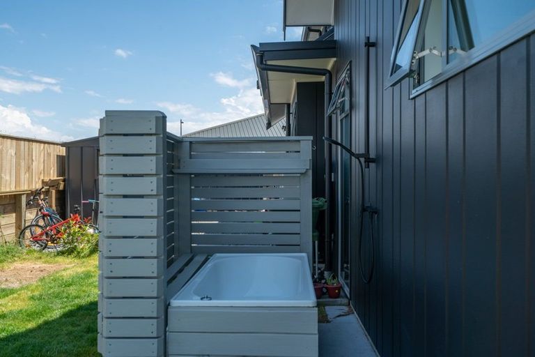 Photo of property in 20 Tuapapa Road, Wharewaka, Taupo, 3330