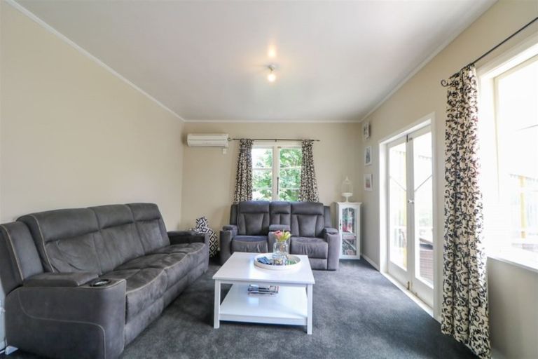 Photo of property in 15 Tay Street, Waimataitai, Timaru, 7910