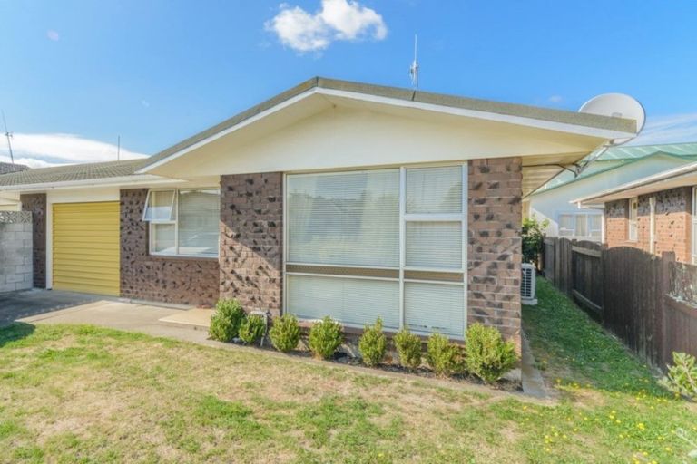Photo of property in 4 Frederick Street, Terrace End, Palmerston North, 4410