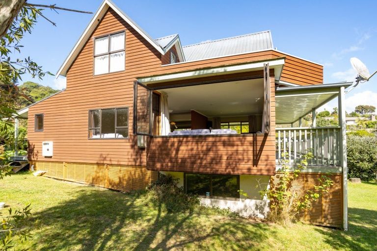 Photo of property in 15 Irishtown Road, Kuaotunu, Whitianga, 3592