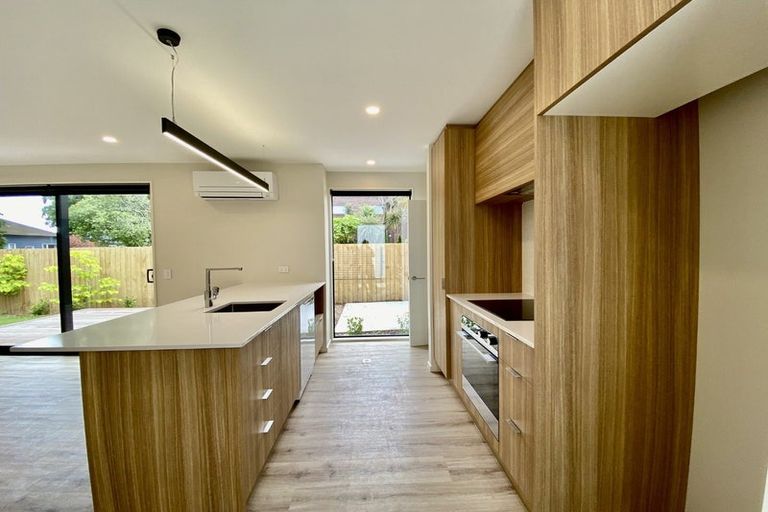 Photo of property in 95a Poulson Street, Addington, Christchurch, 8024