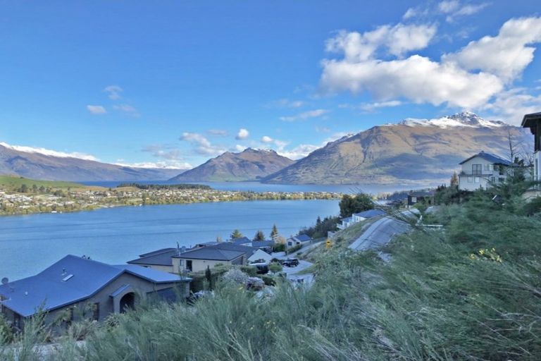 Photo of property in 36 Highview Terrace, Queenstown, 9300