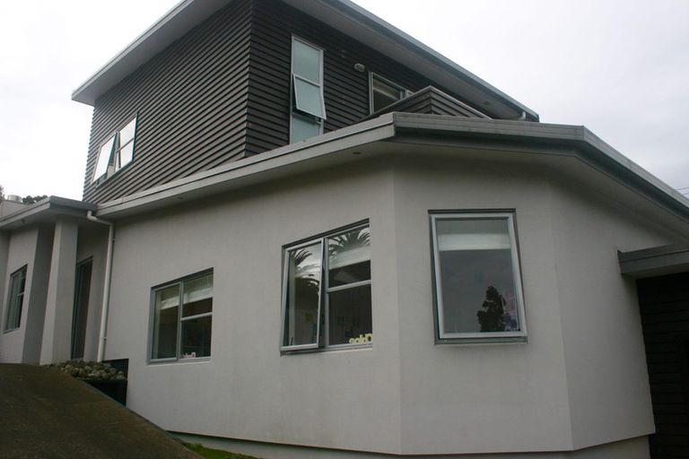 Photo of property in 42a Park Road, Glenfield, Auckland, 0629