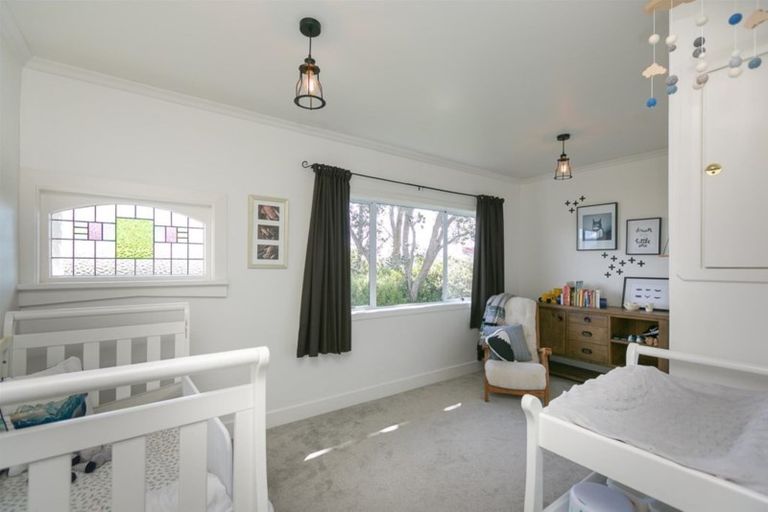 Photo of property in 18 David Street, Westown, New Plymouth, 4310