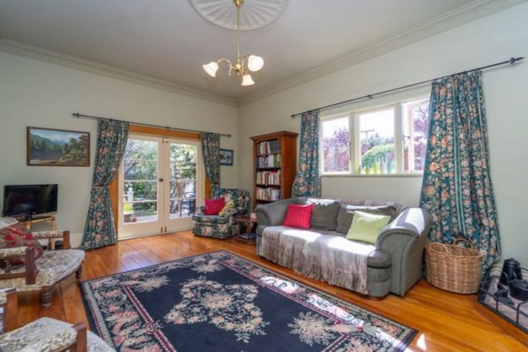 Photo of property in 11 Waite Street, Featherston, 5710