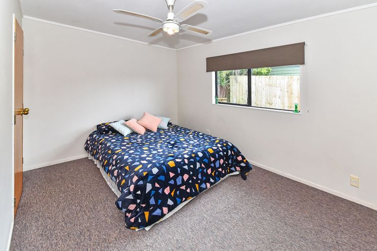 Photo of property in 2/16 Boundary Road, Opaheke, Papakura, 2113