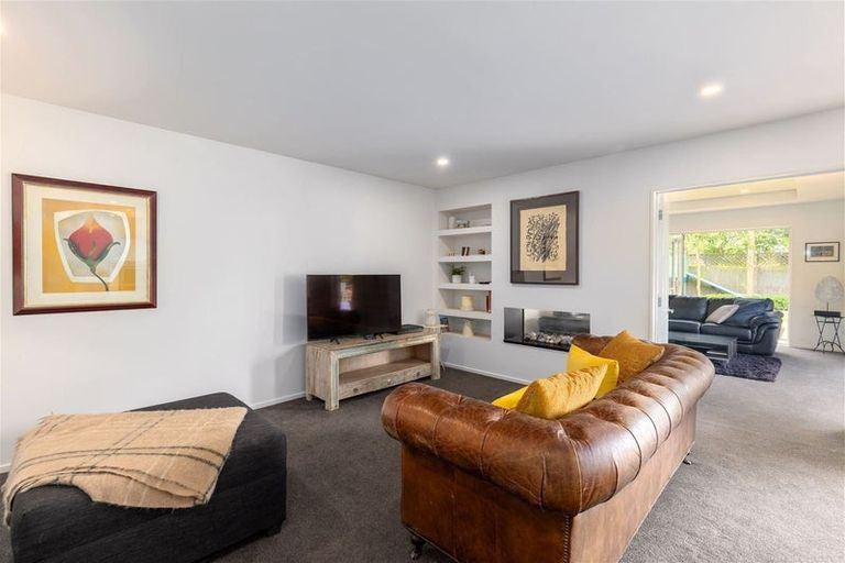 Photo of property in 84 Trafalgar Street, St Albans, Christchurch, 8014