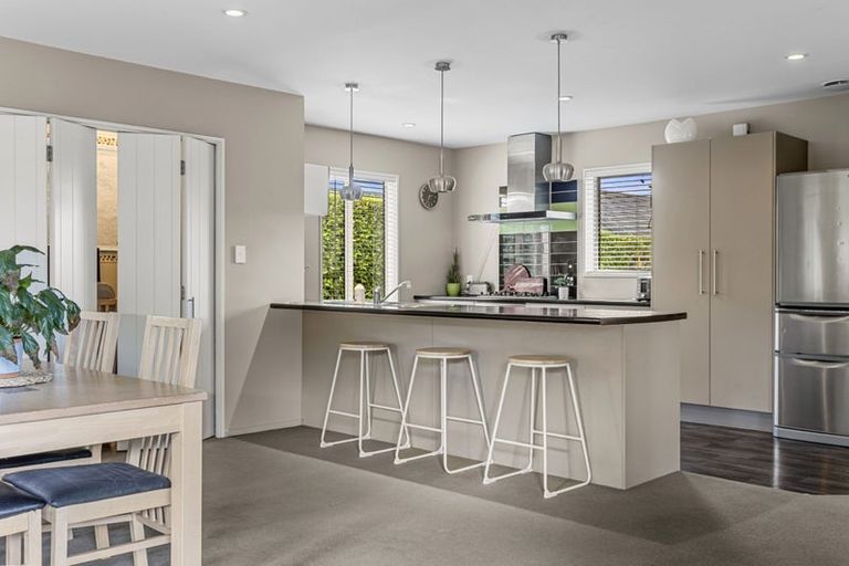 Photo of property in 8 Elm Drive, Rangiora, 7400