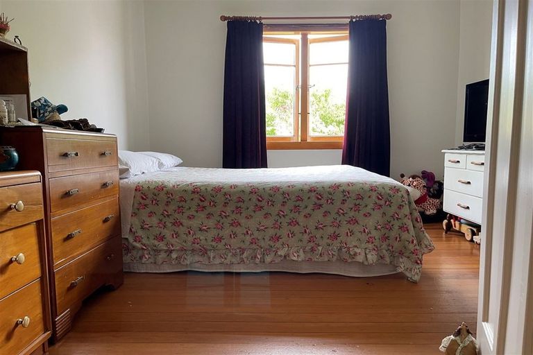 Photo of property in 6 Moncrieff Avenue, Fairfield, Hamilton, 3214