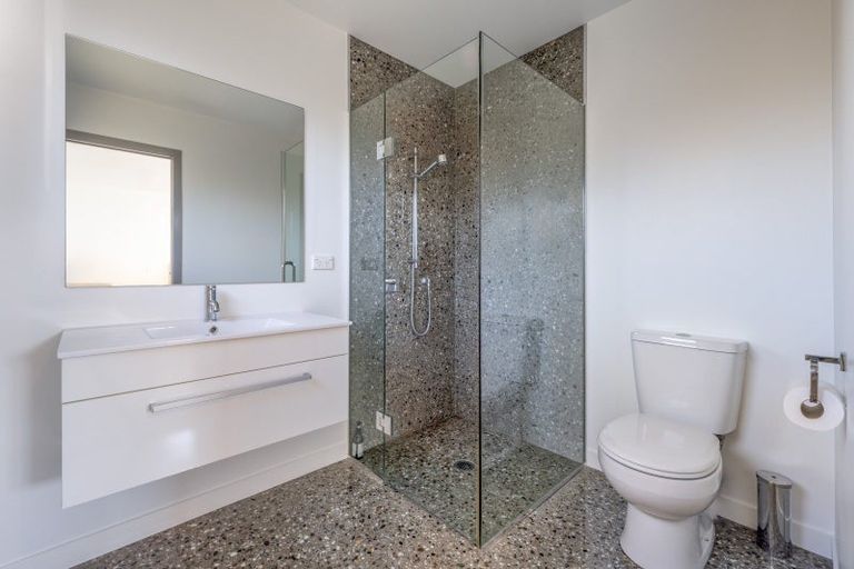 Photo of property in 120 Rob Roy Lane, Wanaka, 9305