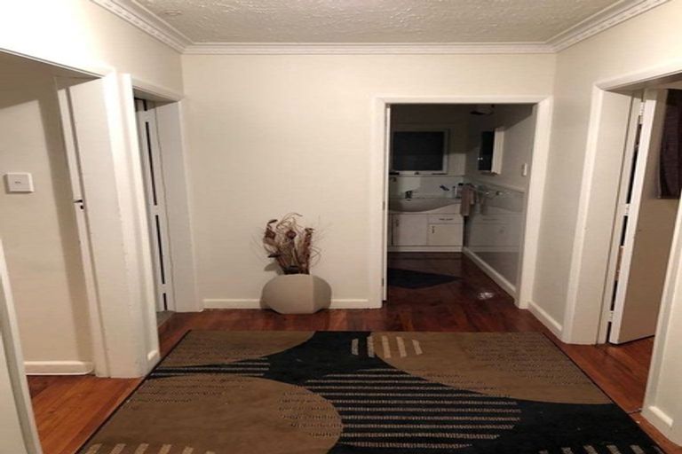 Photo of property in 111 Hansons Lane, Upper Riccarton, Christchurch, 8041