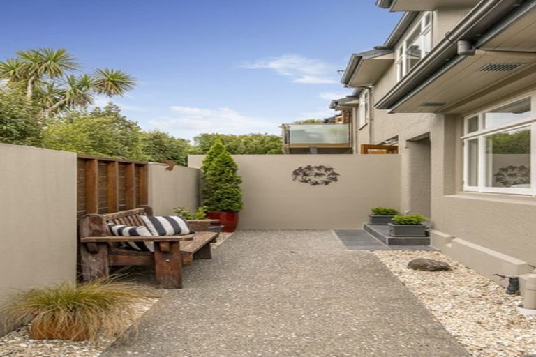 Photo of property in 40 Celia Street, Redcliffs, Christchurch, 8081